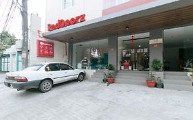 Reddoorz Near Fernwoods Garden Quezon City